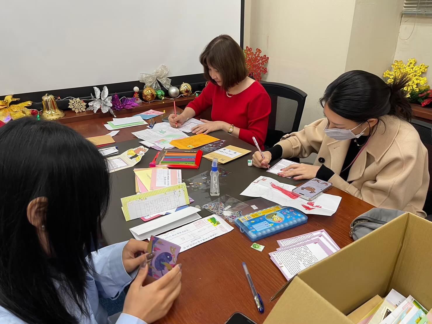 聖誕老公公協會 2023卡片小精靈2